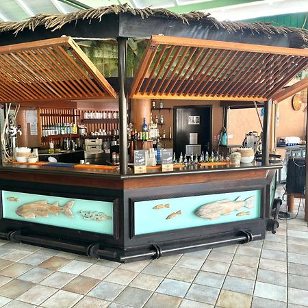 La Ruche De Maia - Blue Dream Beach - Piscine - Jardin - Plage Grand-Bourg  外观 照片