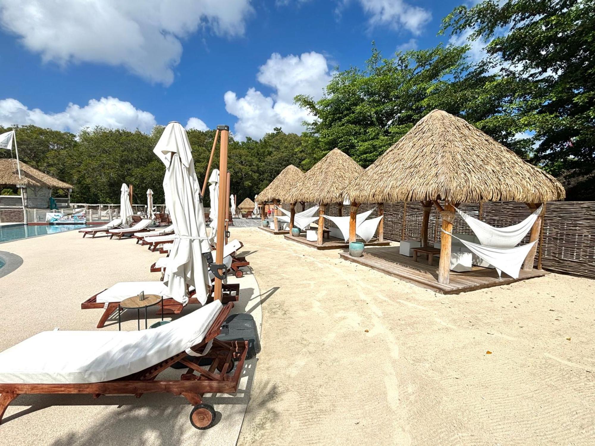 La Ruche De Maia - Blue Dream Beach - Piscine - Jardin - Plage Grand-Bourg  外观 照片
