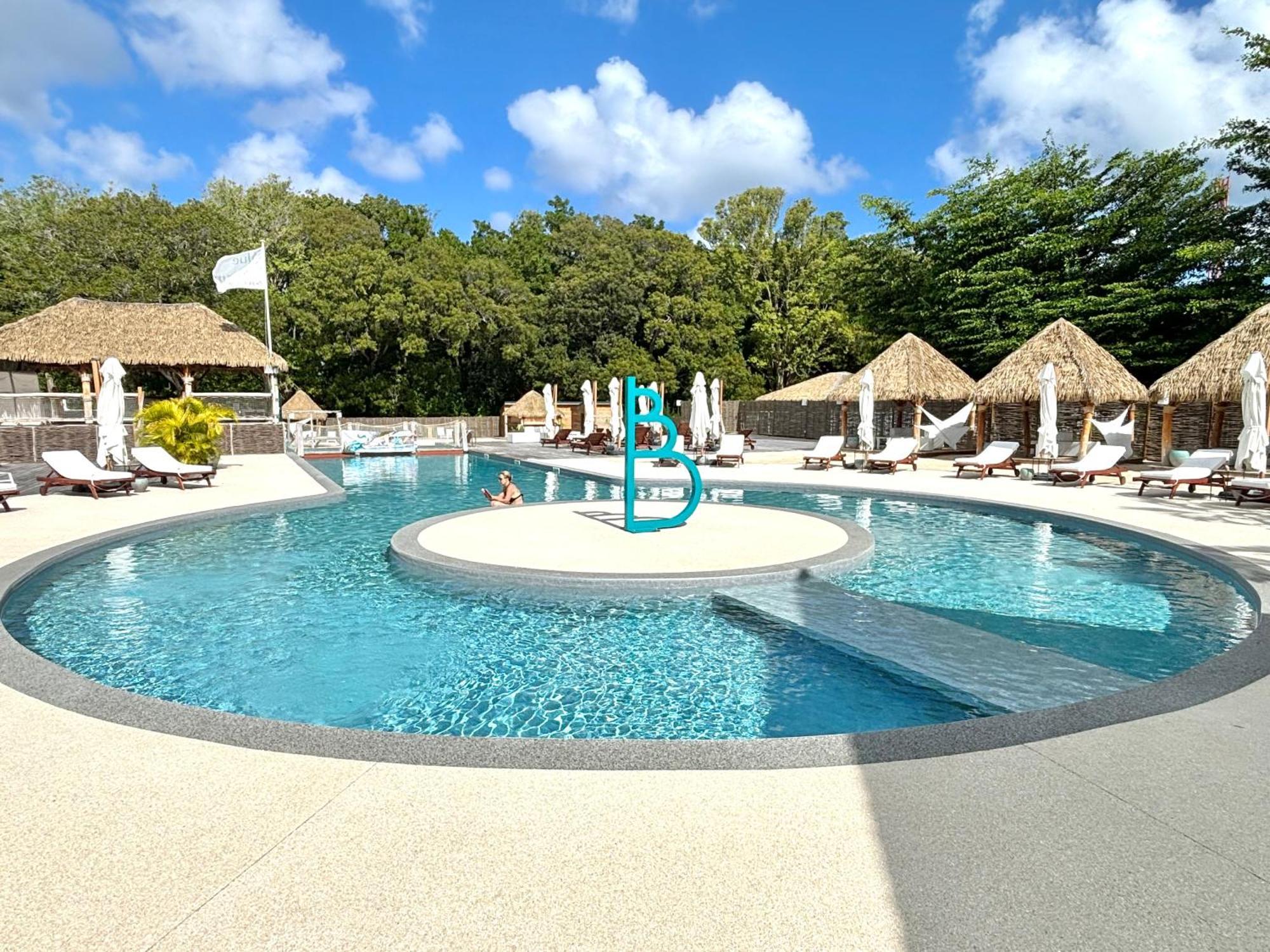 La Ruche De Maia - Blue Dream Beach - Piscine - Jardin - Plage Grand-Bourg  外观 照片