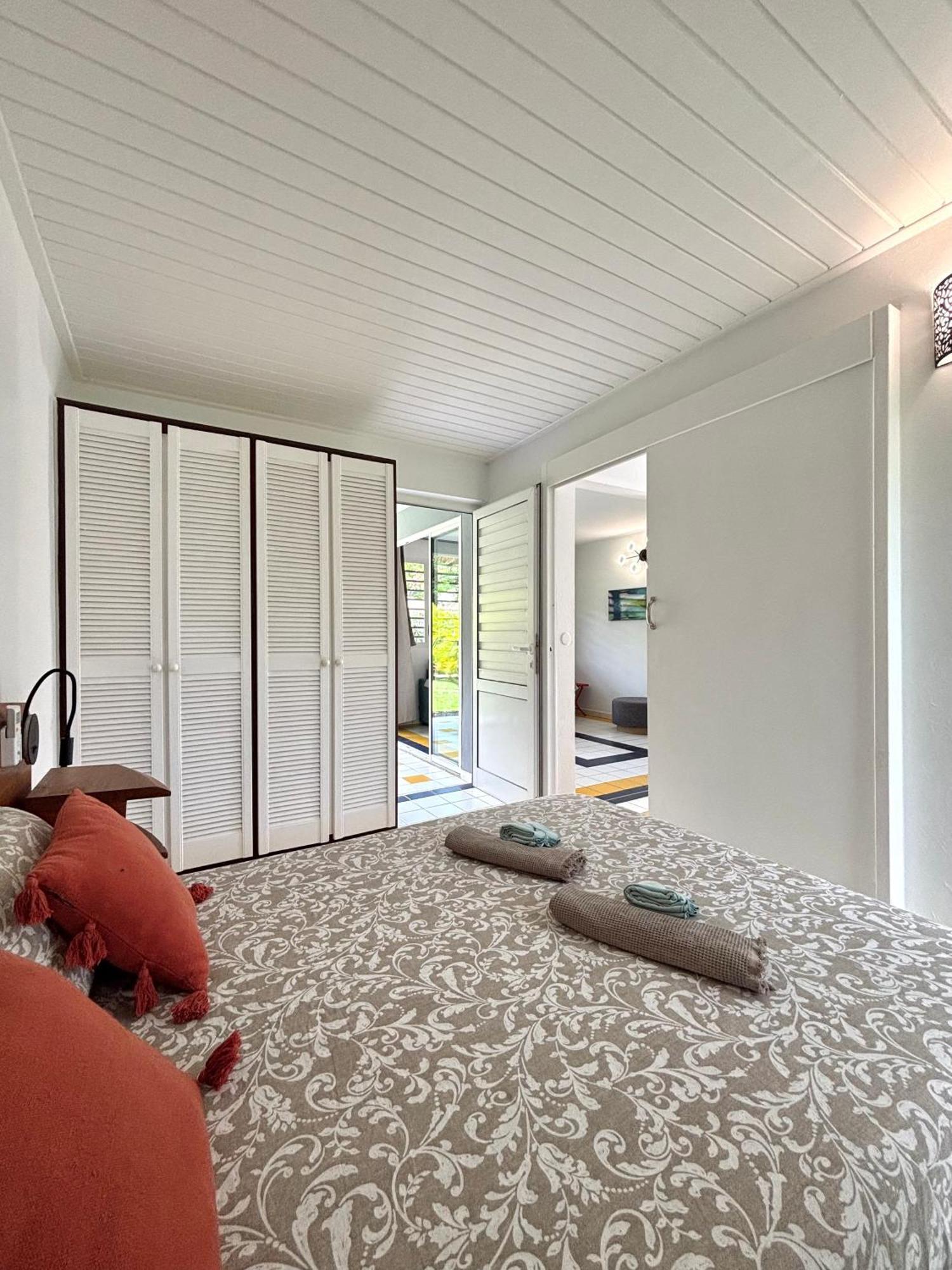 La Ruche De Maia - Blue Dream Beach - Piscine - Jardin - Plage Grand-Bourg  外观 照片